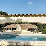 Les Goujatoux