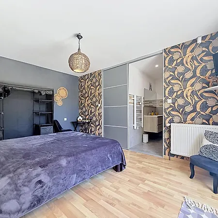 Les Goujatoux Дом отдыха Coursac